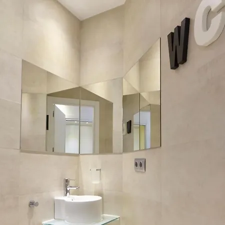 Arana Apartment By Basquehomes San Sebastián Exterior photo